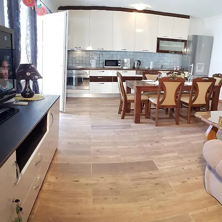 Apartment Apt Envia Makarska