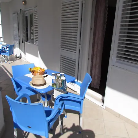 Apt Envia * Makarska