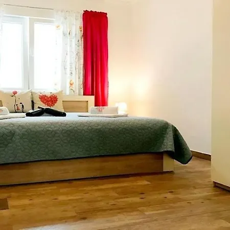 Apartment Apt Envia Makarska