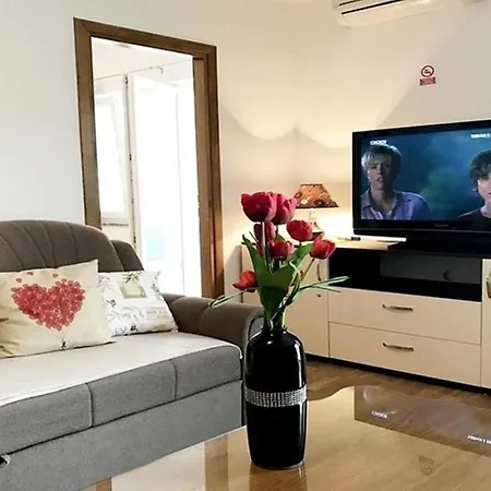Apartment Apt Envia Makarska