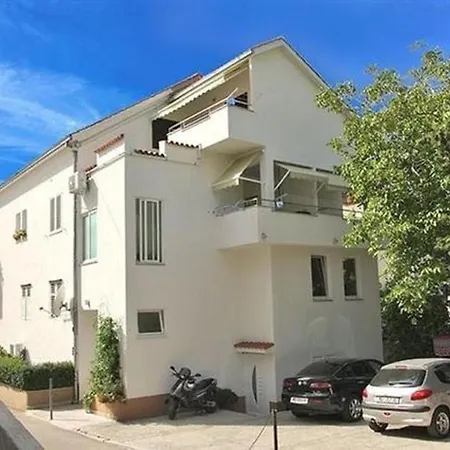 Apt Envia * Makarska